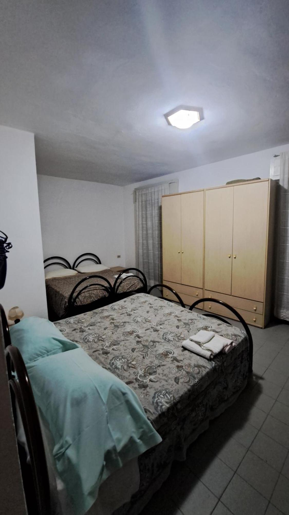 Hotel Alberta Масса Экстерьер фото